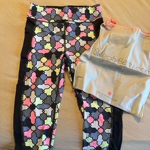 Sweaty Beatty workout leggings worn once.  Come with original Bag. Size small
